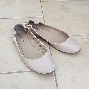Mossimo Nude Flats
